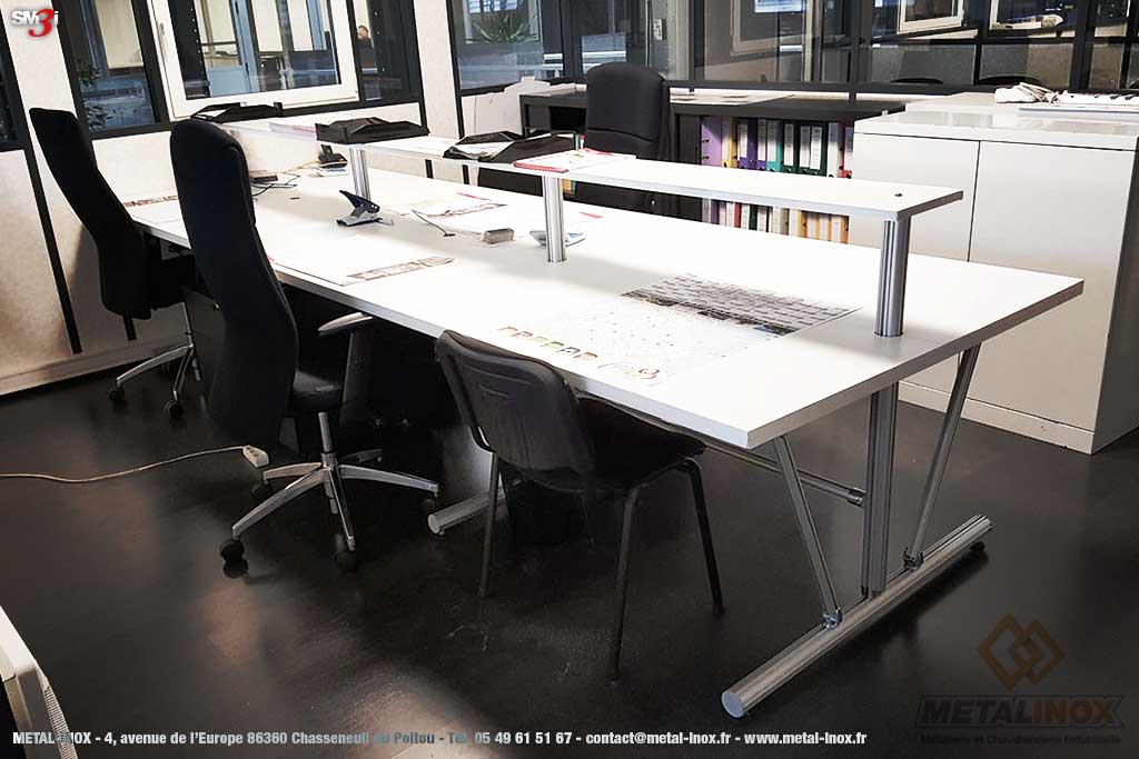 Bureau ergonomique LeanConcept avec tablette supérieure METALINOX